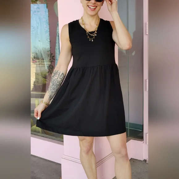 chinese dress ladies Newshows Women's 2026 Summer Dress Square Neck A Line Flowy Beach Vacation  Sundress Semi-Formal Work Business Teacher Outfits with Pockets(Black,S) at  Amazon Women's Clothing store
